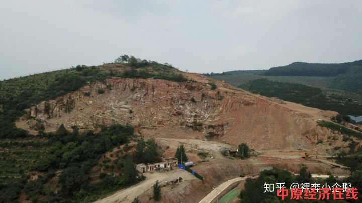 信阳光山县孙铁铺镇杏山矿区修复变成毁山，生态环境在利益驱使下