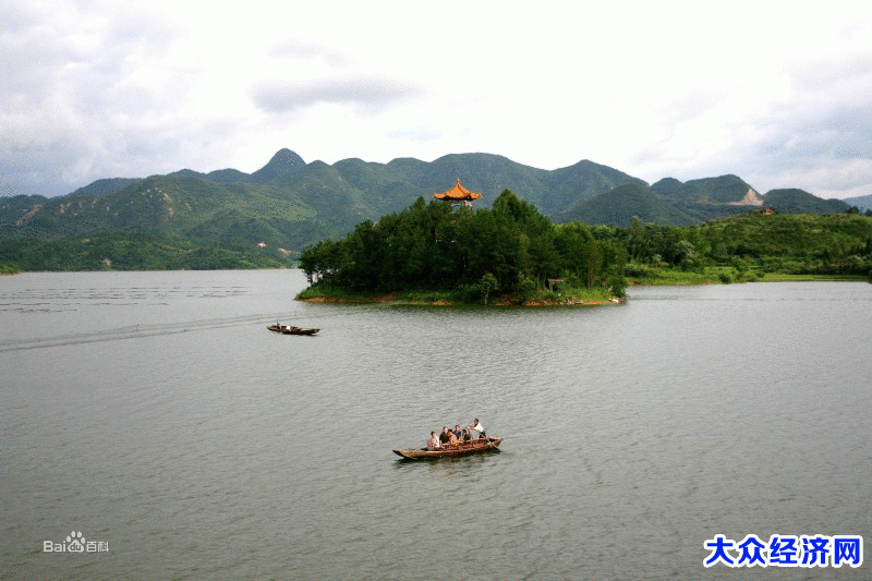 信阳商城汤泉池 风光无限